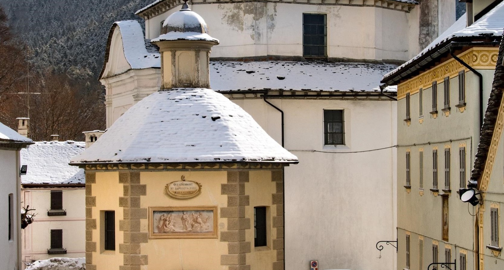 Vigezzotal Baptisterium von Craveggia VisitOssola