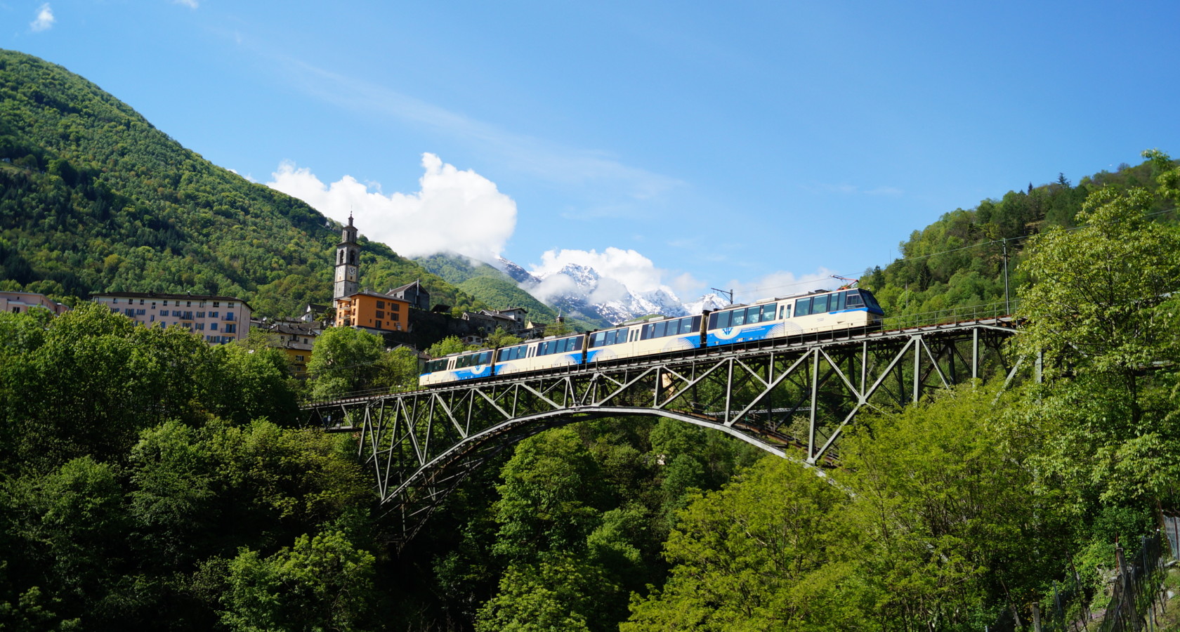 vigezzina-centovalli-railway-domodossola-locarno-visitossola